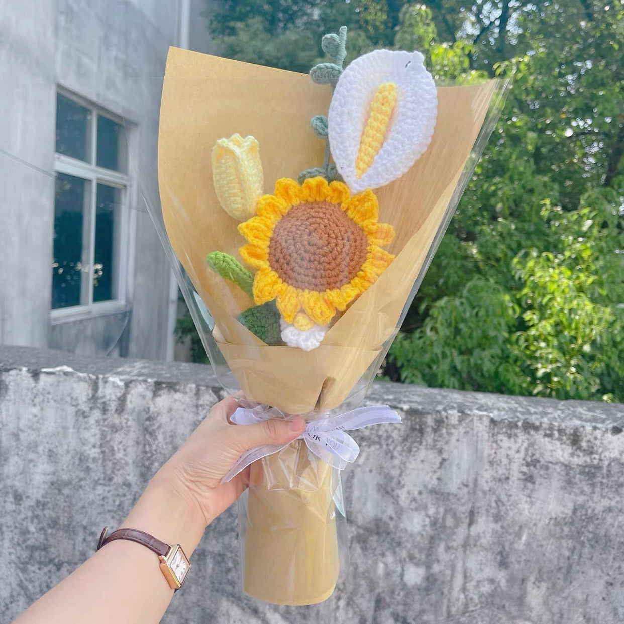 Crochet sunflower &tulip bouquet