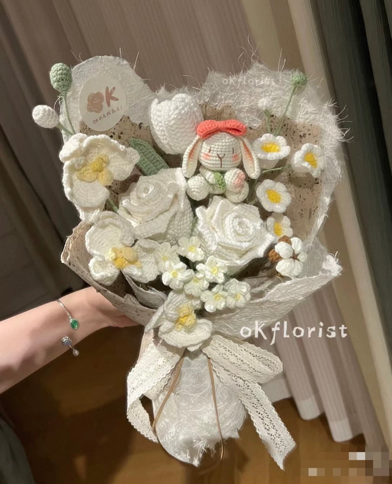 Crochet Wine glass rose&rabbit mixed bouquet