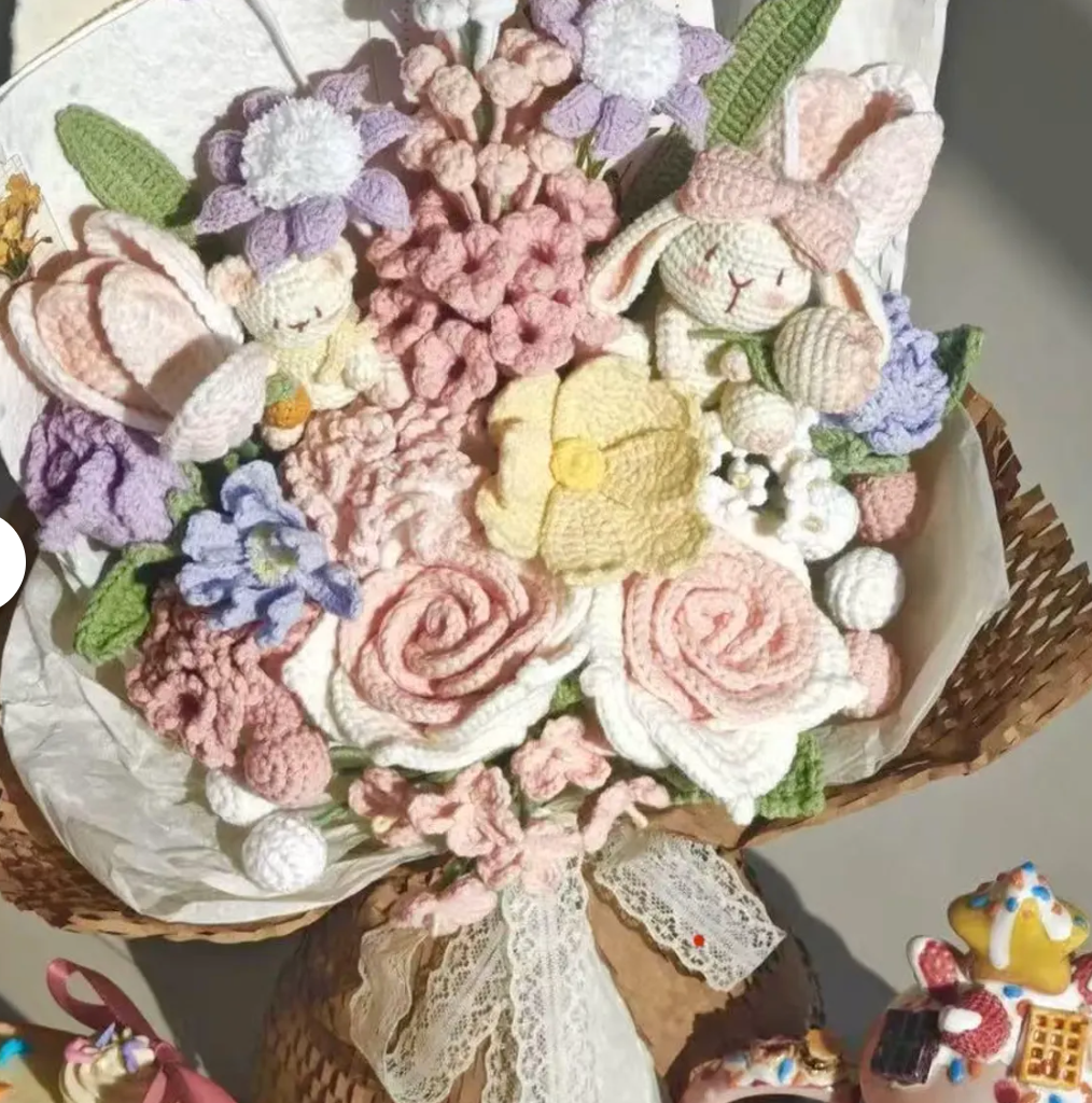 Crochet Rabbit&Rose Mixed bouquet