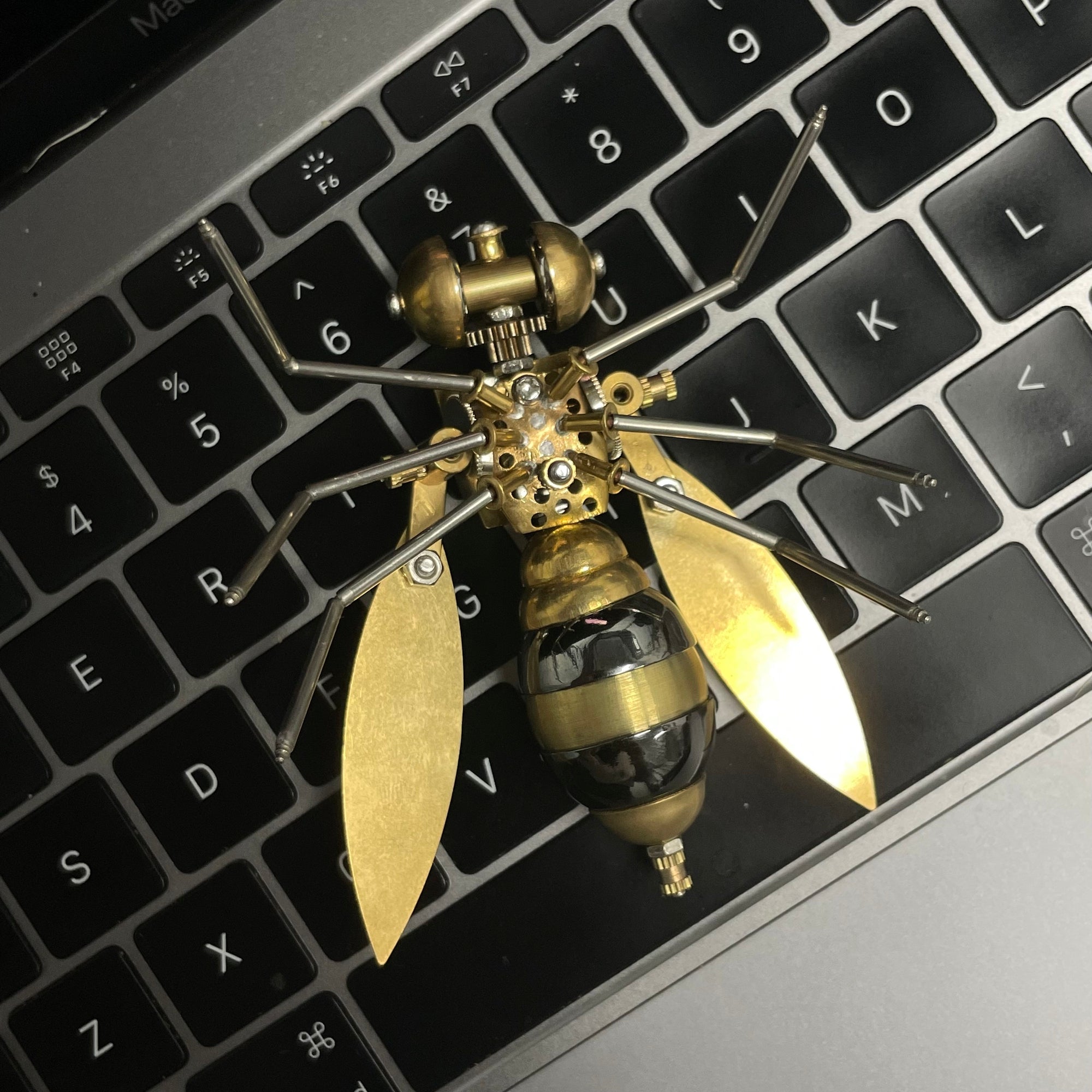 Steampunk Mechanical Big Bee A